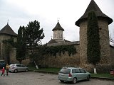 IMG_1630 Очередной монастырь (Ватра Молдовити) по пути